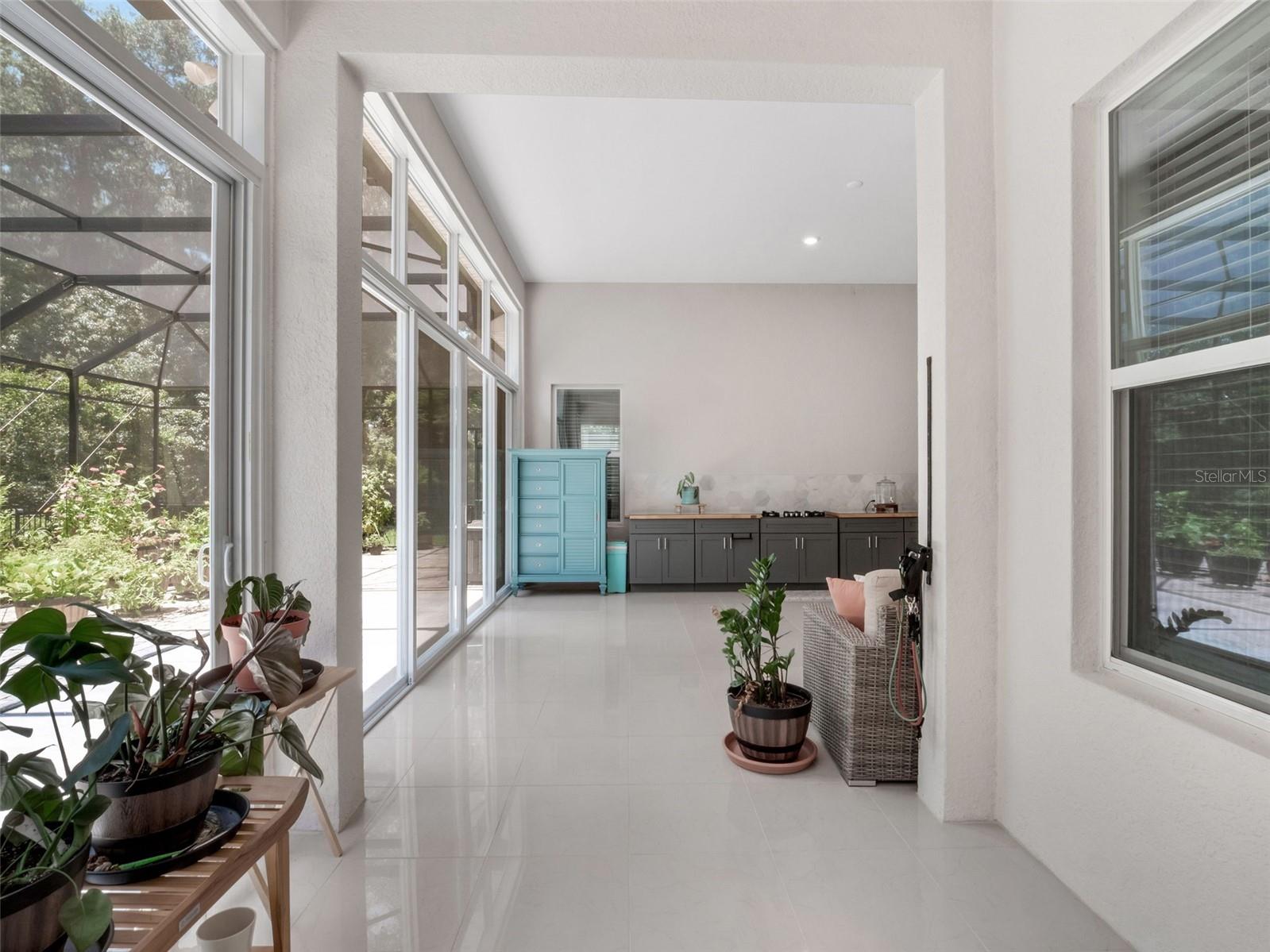 8080 PEACEFUL CIR
