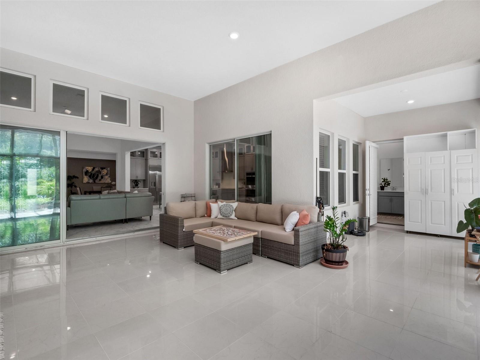 8080 PEACEFUL CIR