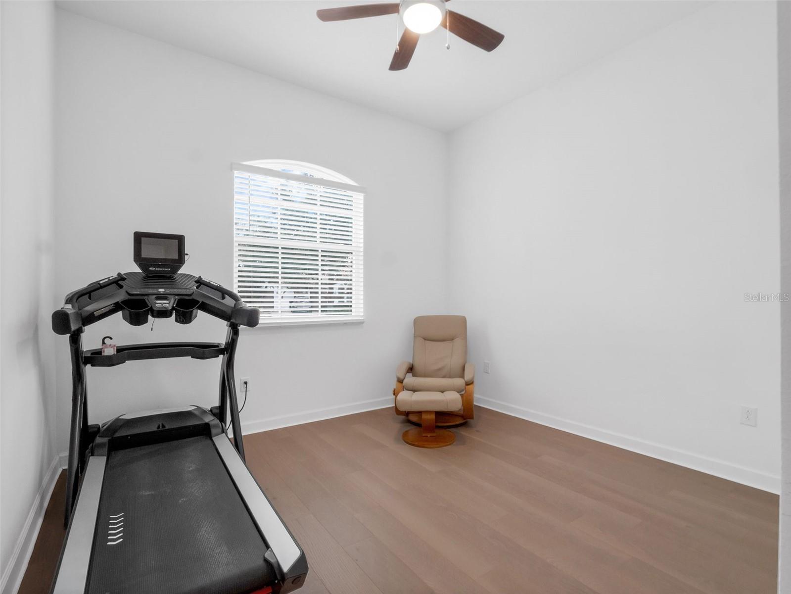 8080 PEACEFUL CIR