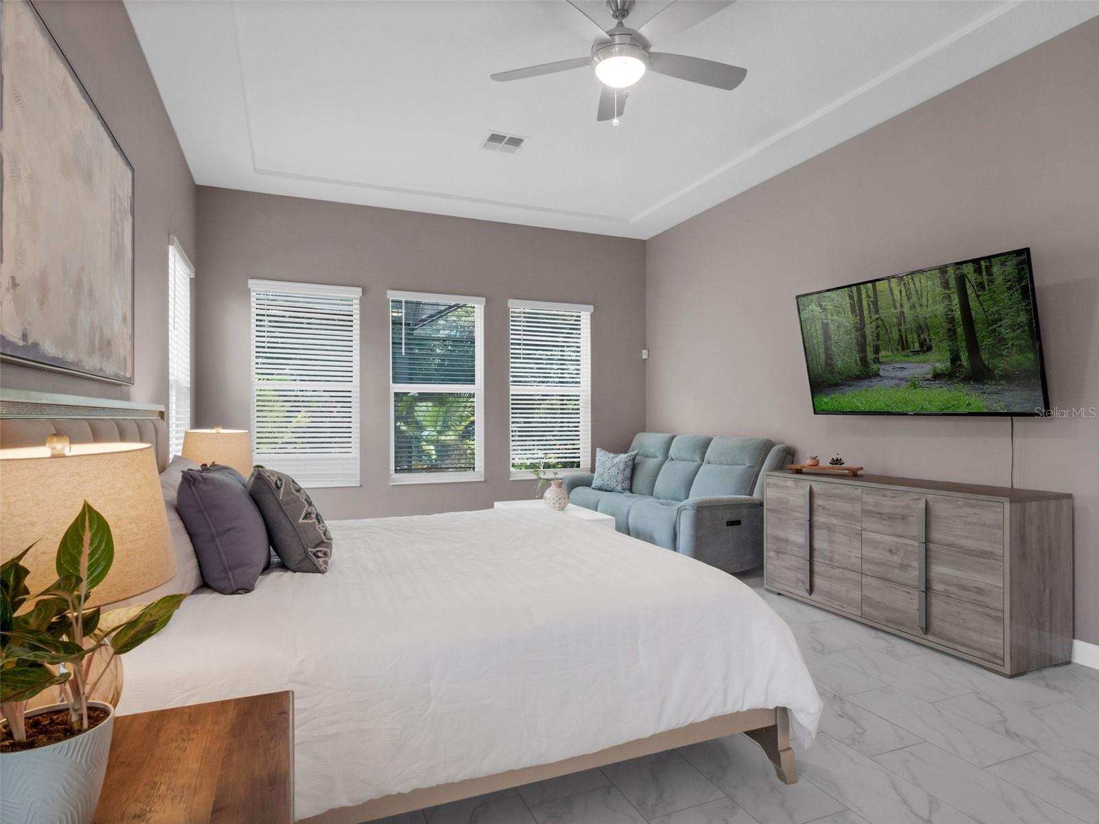 8080 PEACEFUL CIR
