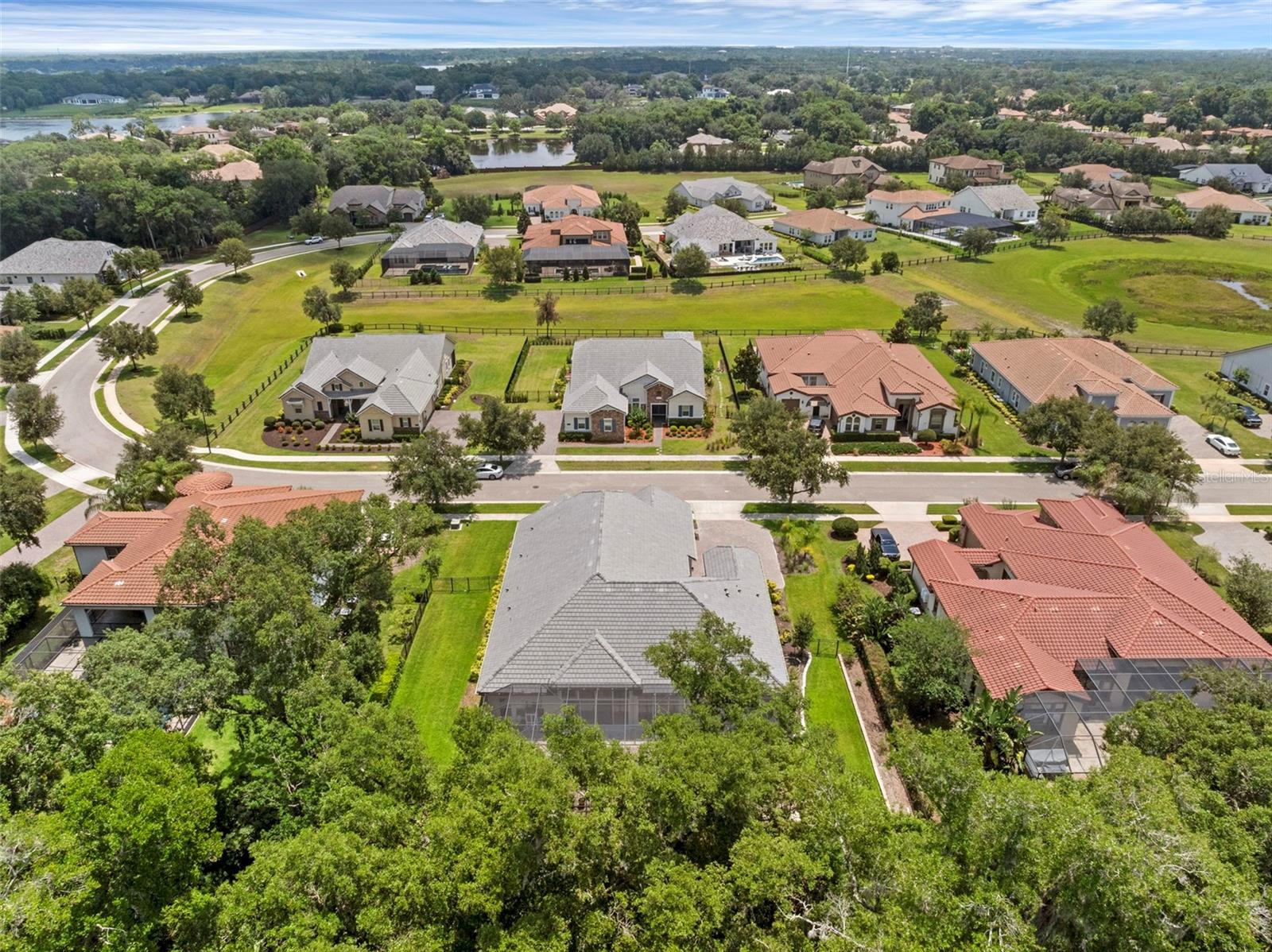 8080 PEACEFUL CIR