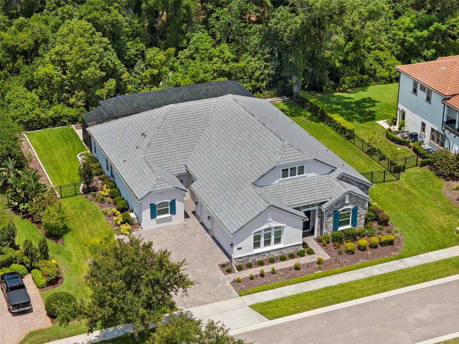 8080 PEACEFUL CIR