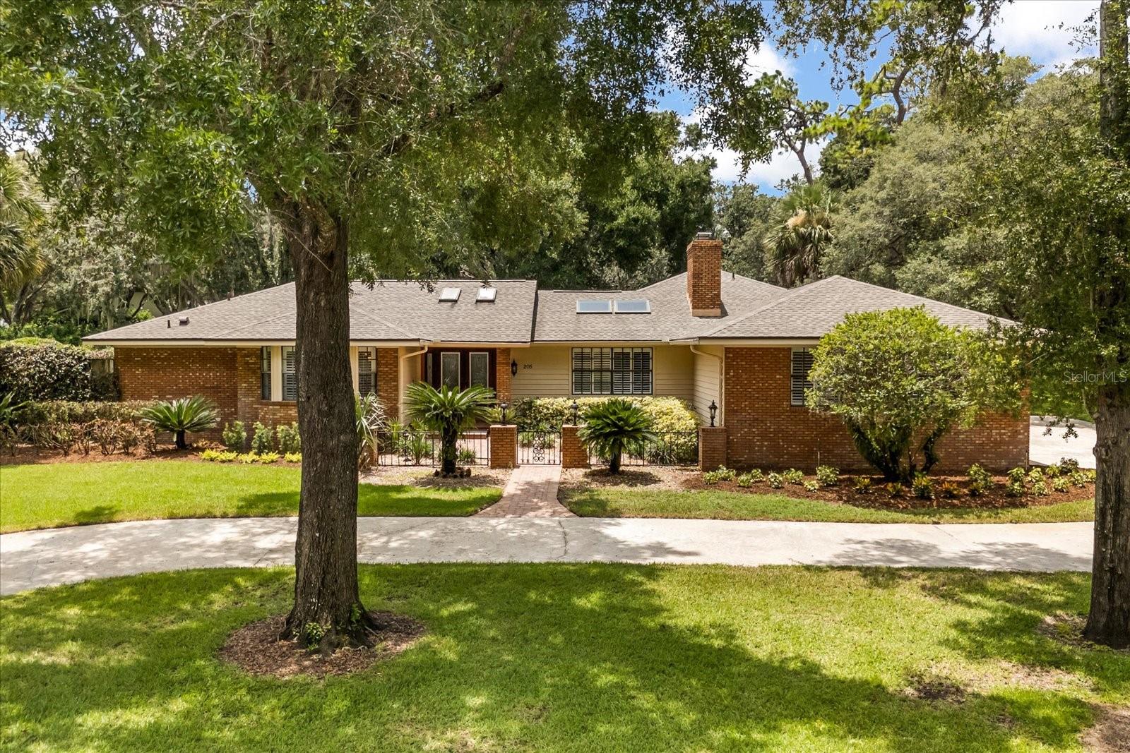 205 N SWEETWATER COVE BLVD