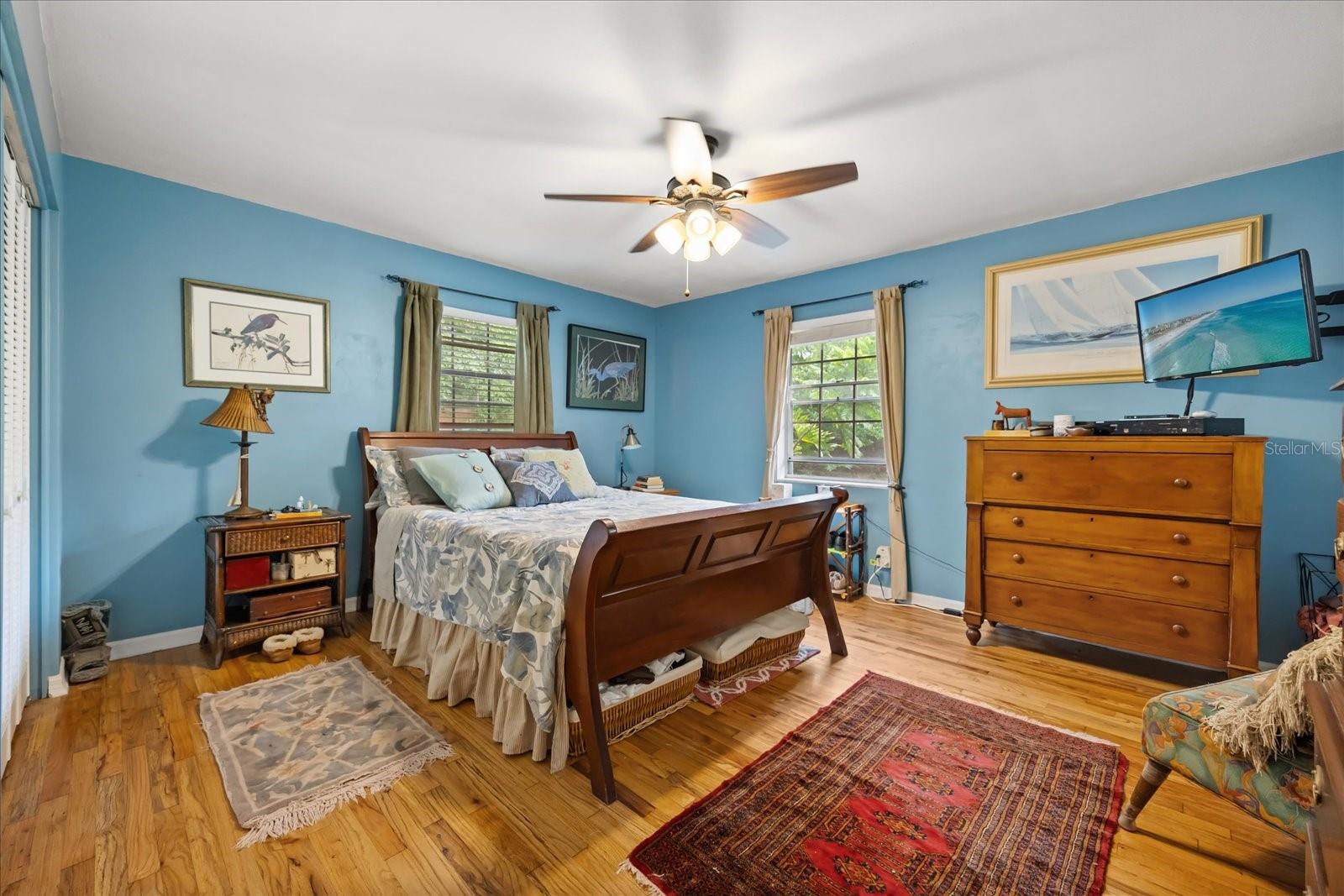 295 FRANCES CIR