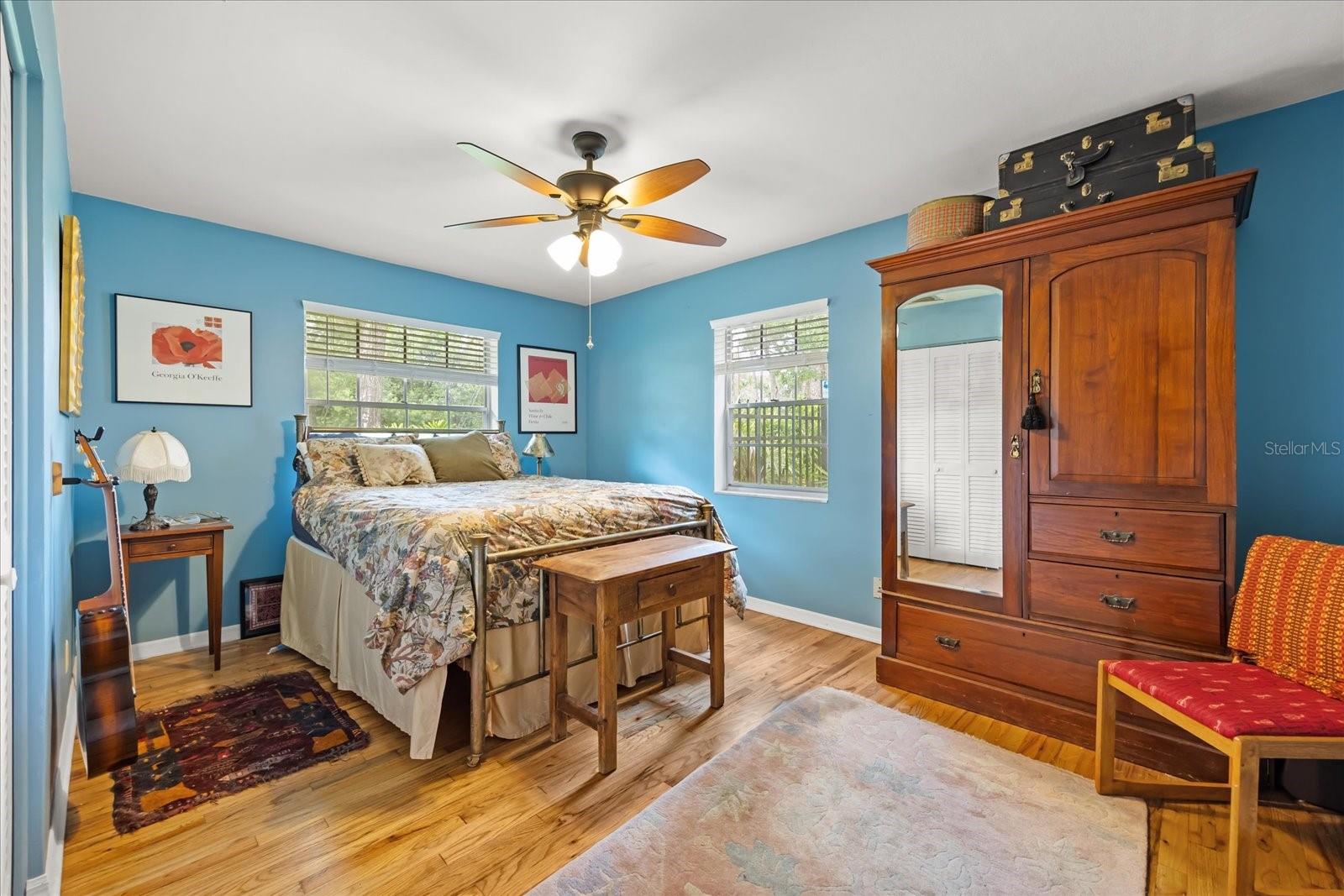 295 FRANCES CIR