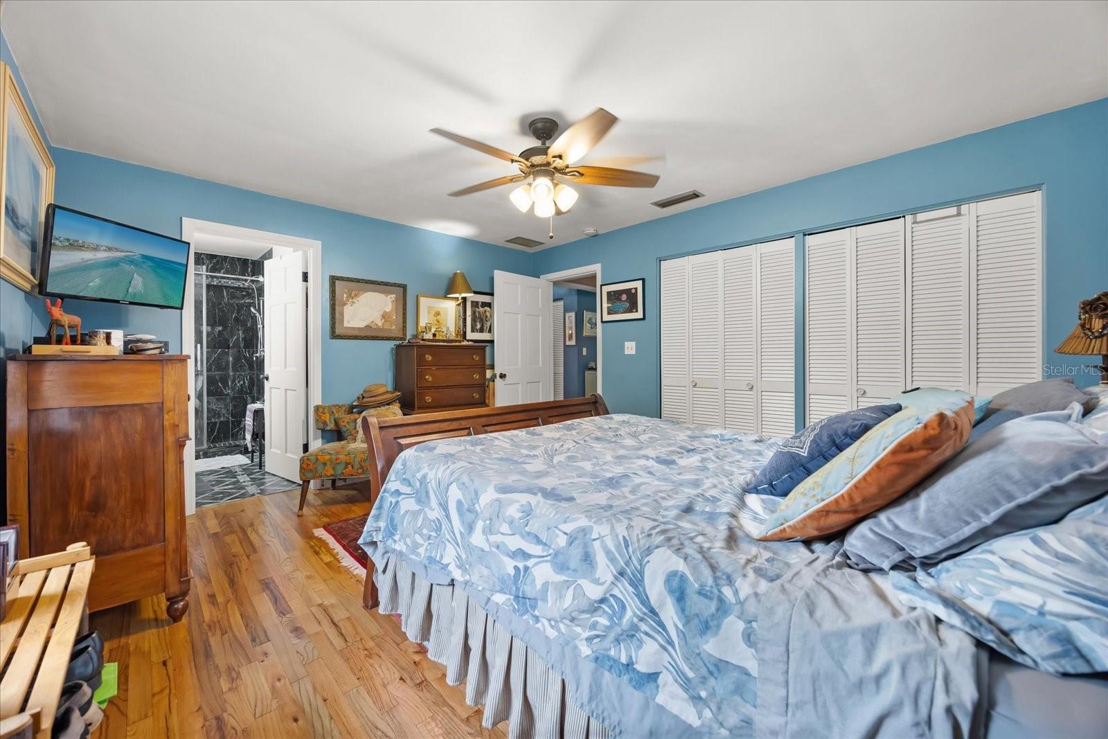 295 FRANCES CIR
