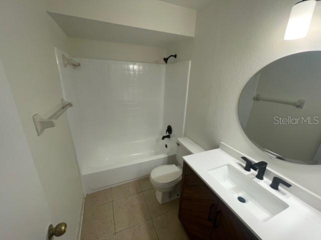 670 MACDUFF LN #A