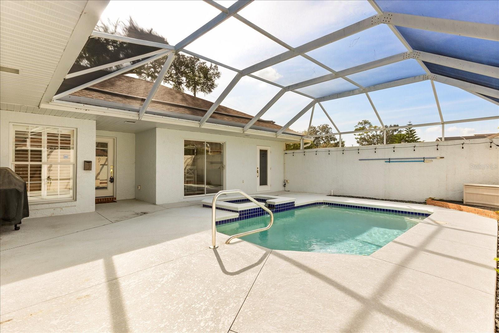 2632 GOLFRIDGE LN
