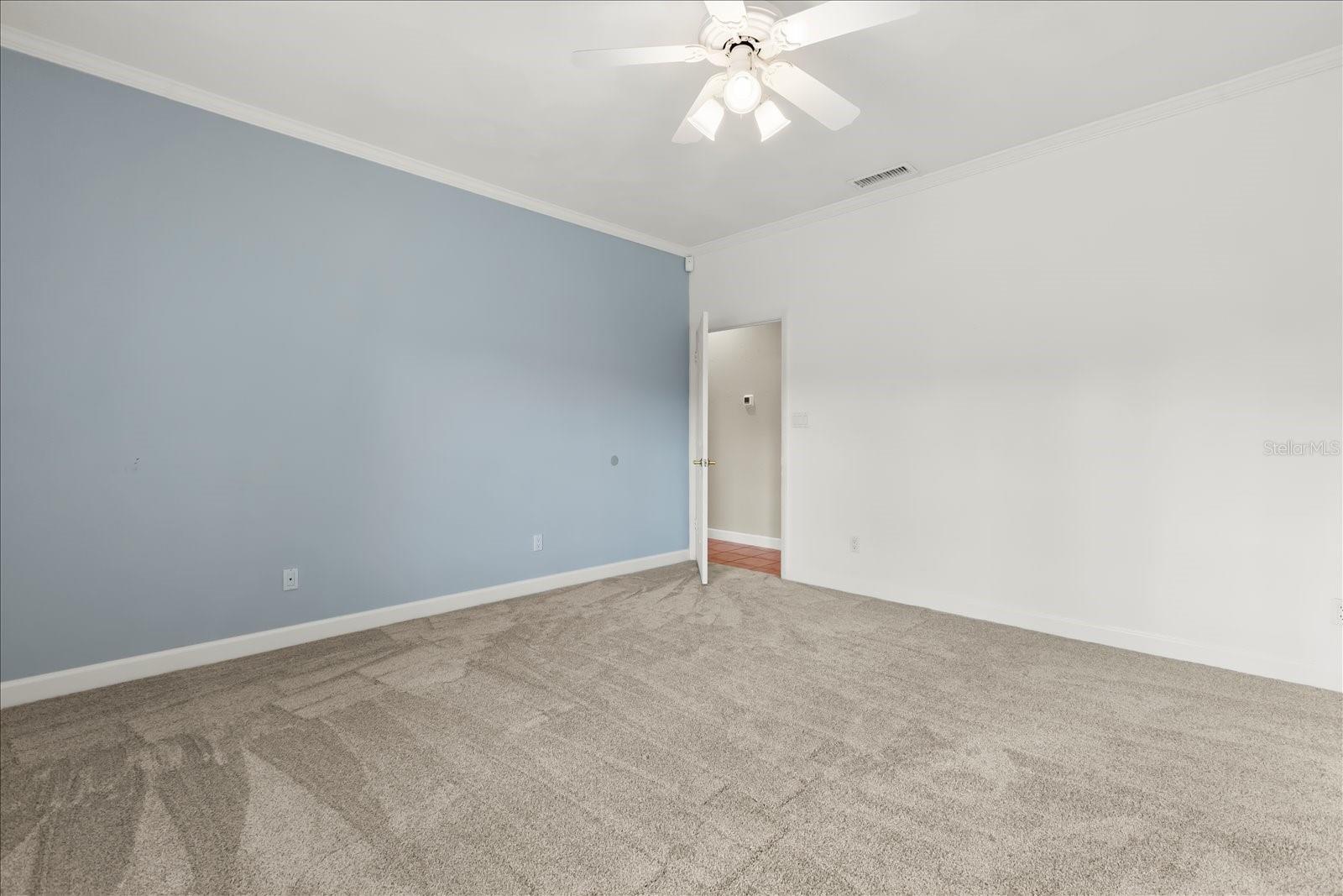 2632 GOLFRIDGE LN