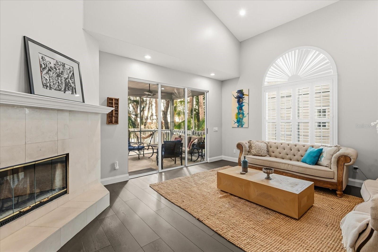 227 RIVER VILLAGE DR