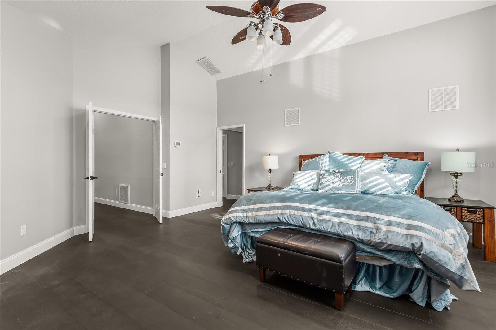 227 RIVER VILLAGE DR