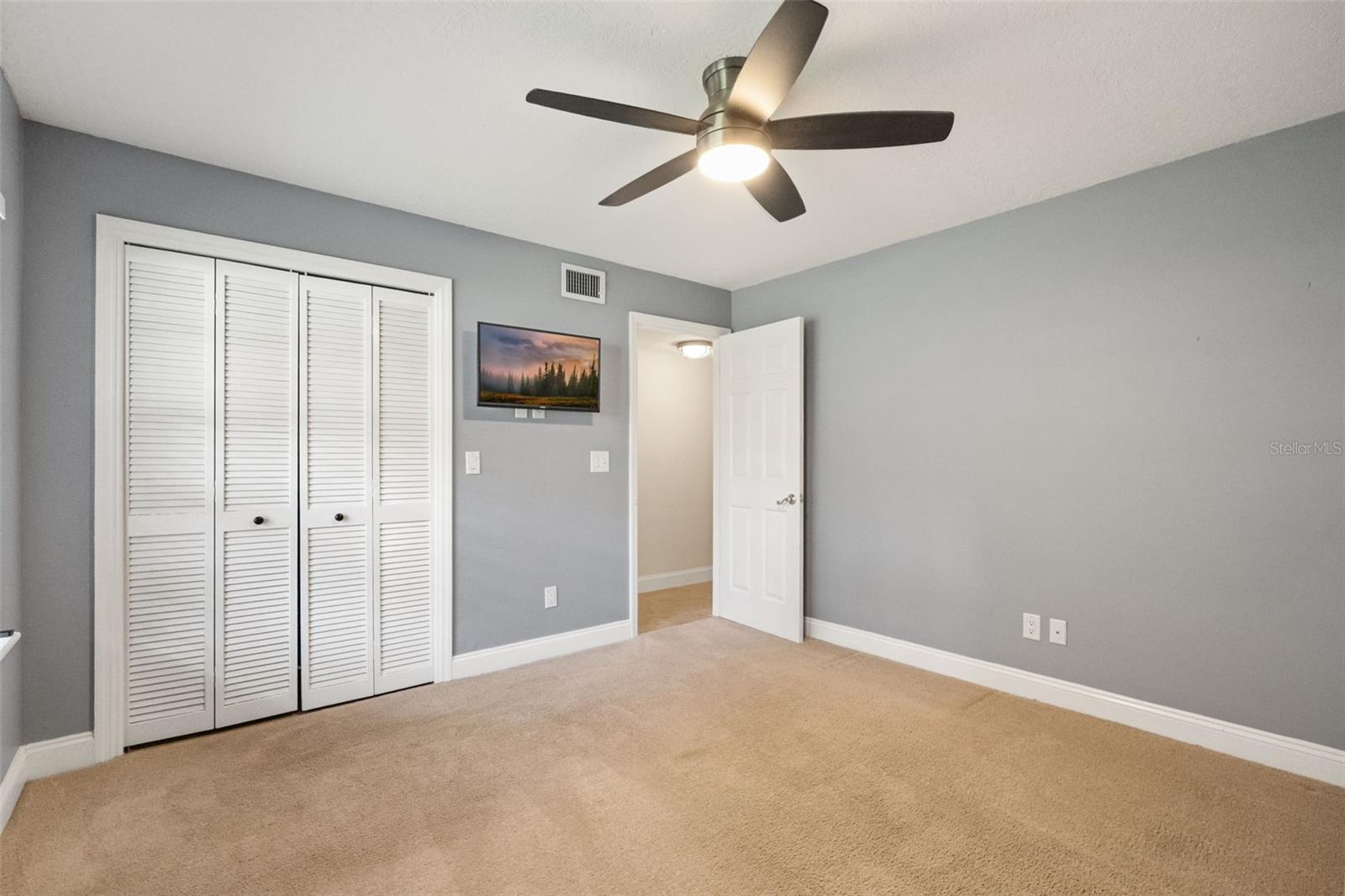 1336 CLASSIC DR