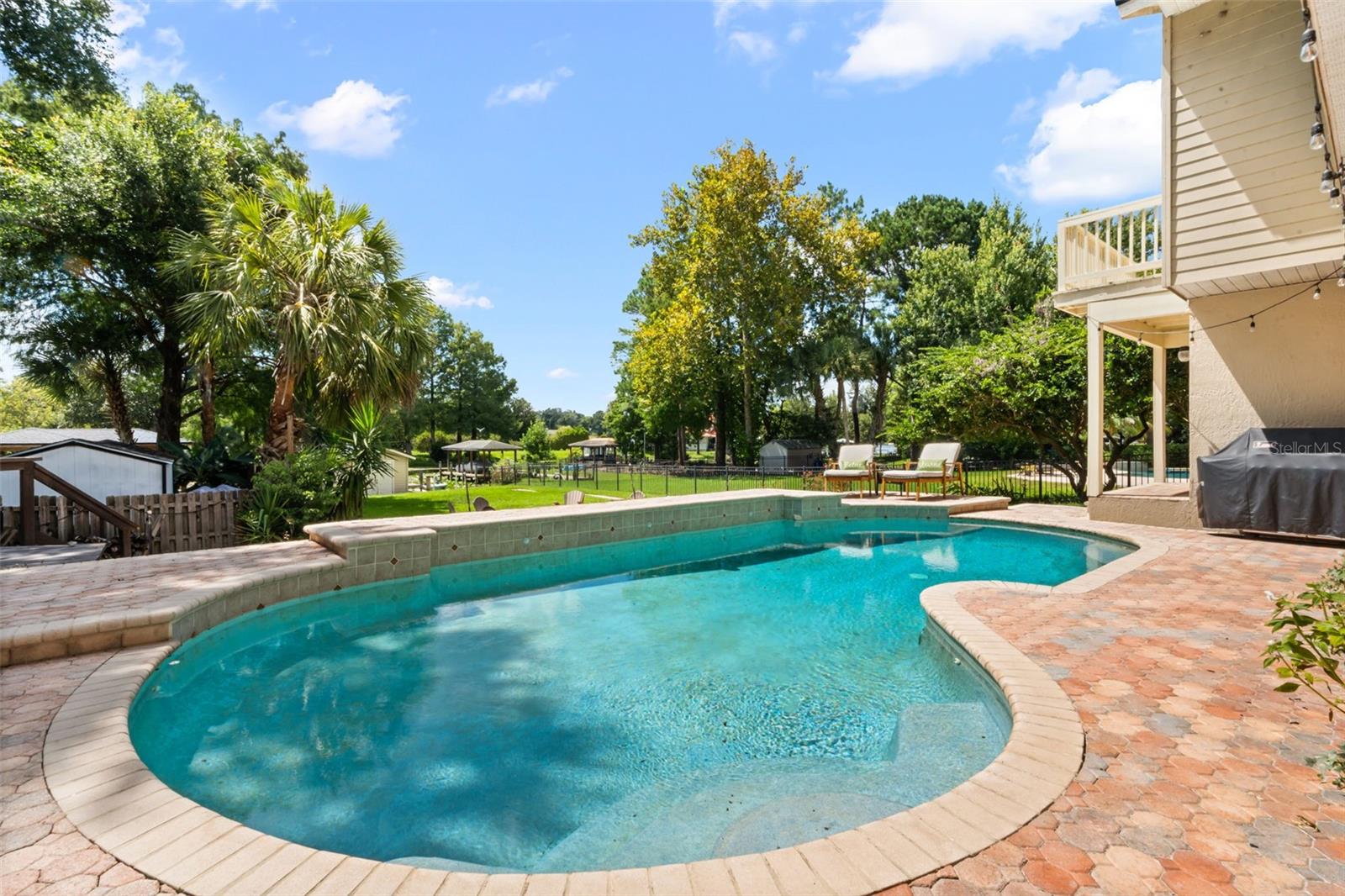 1336 CLASSIC DR