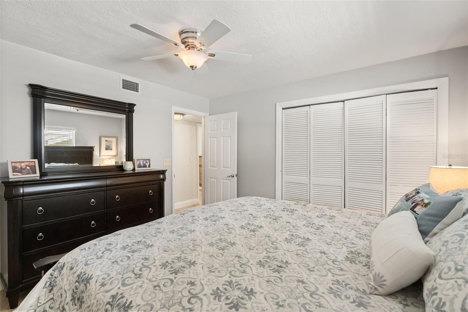 1336 CLASSIC DR
