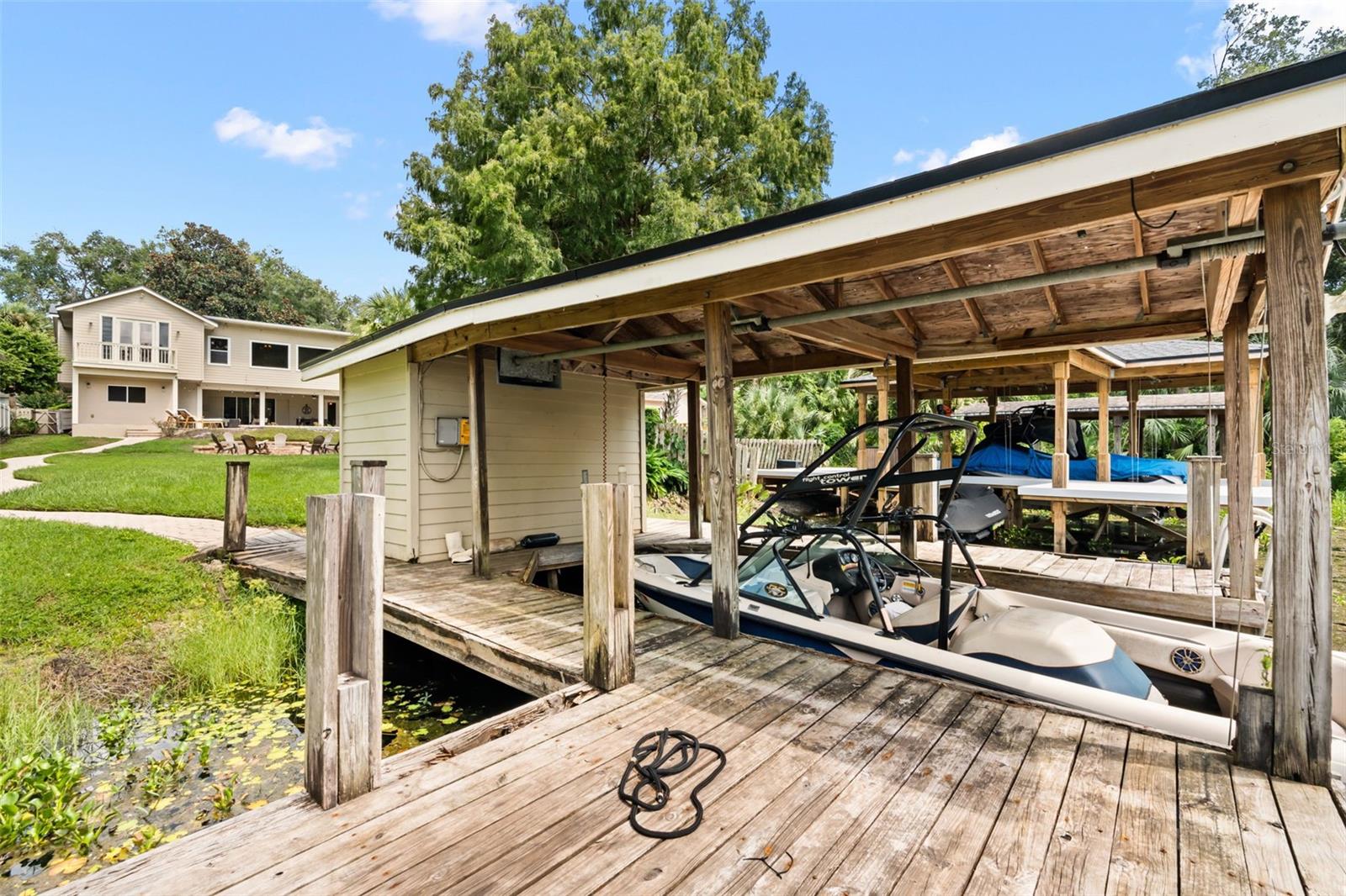 1336 CLASSIC DR