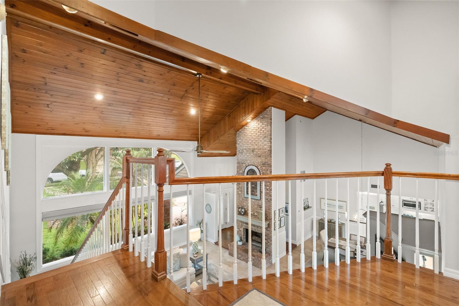 1336 CLASSIC DR