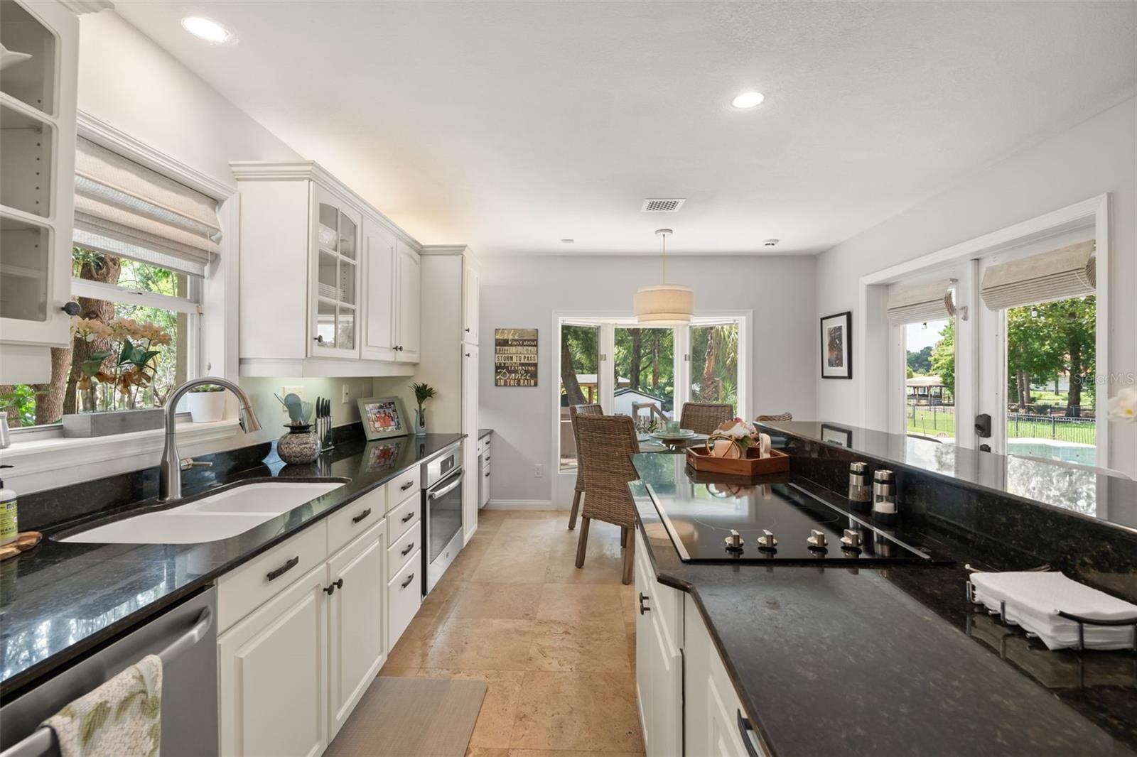 1336 CLASSIC DR