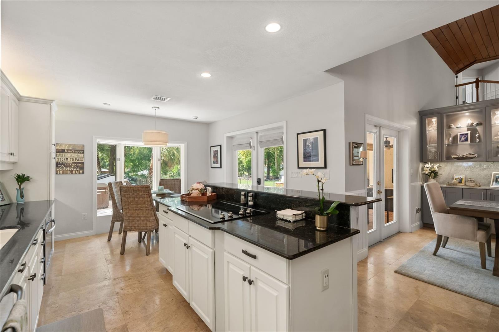 1336 CLASSIC DR