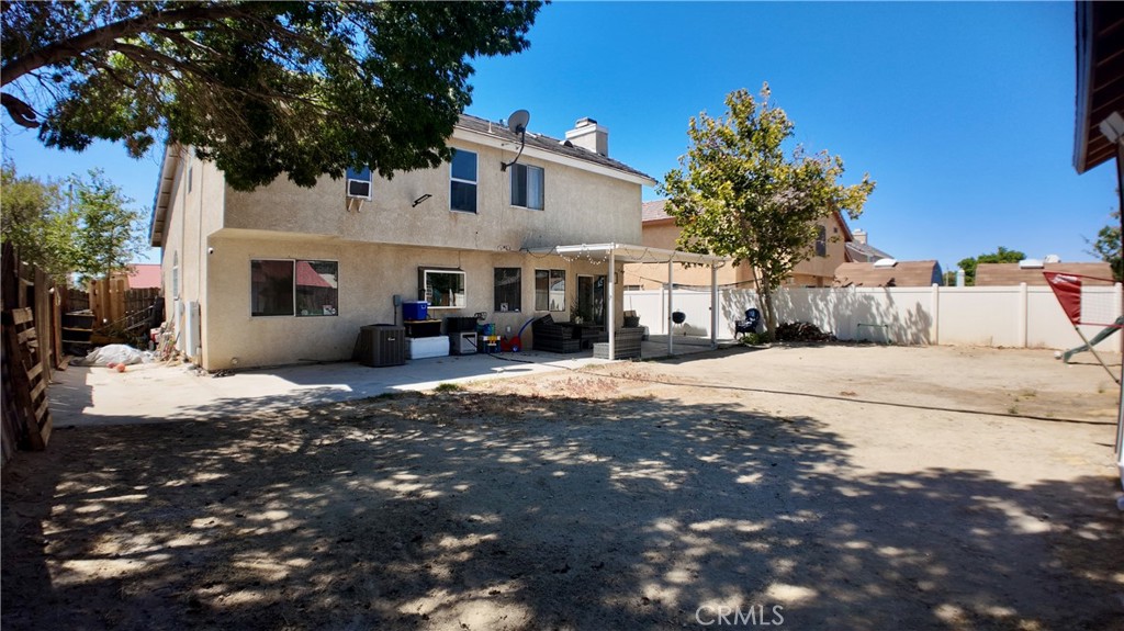 2335 Langhorn Street