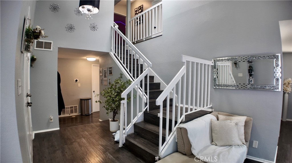 2335 Langhorn Street