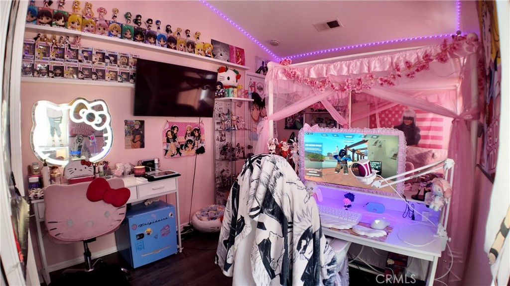 2335 Langhorn Street