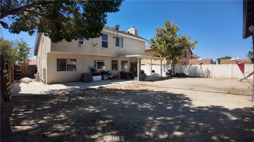 2335 Langhorn