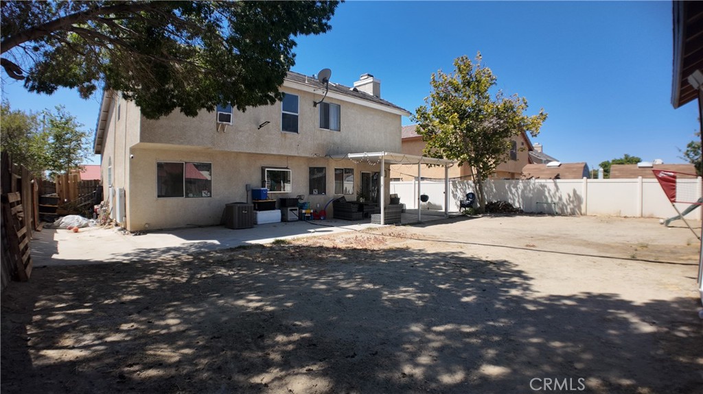 2335 Langhorn