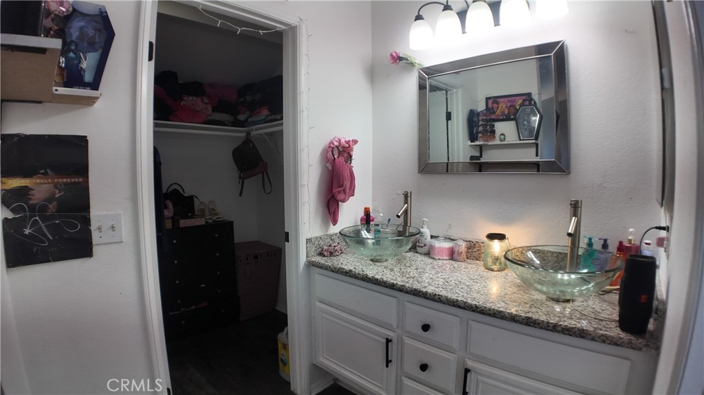 2335 Langhorn