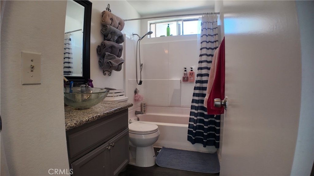 2335 Langhorn
