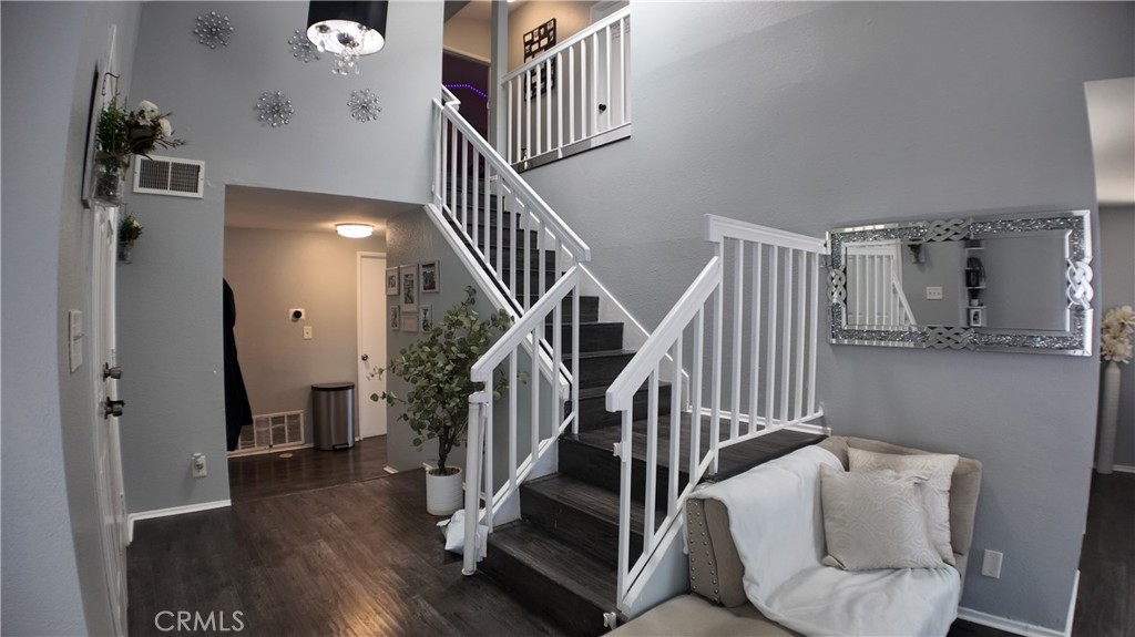 2335 Langhorn