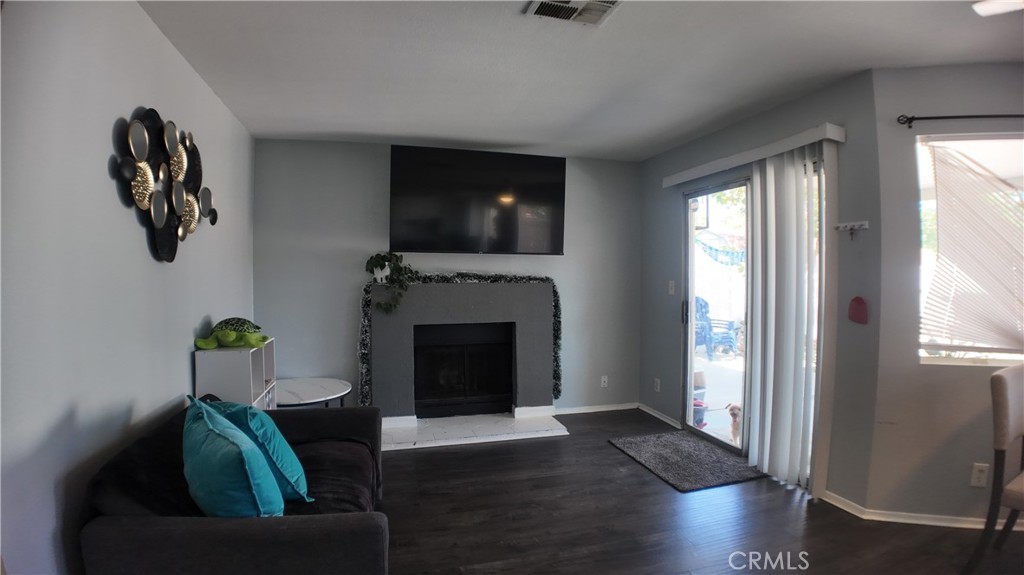 2335 Langhorn