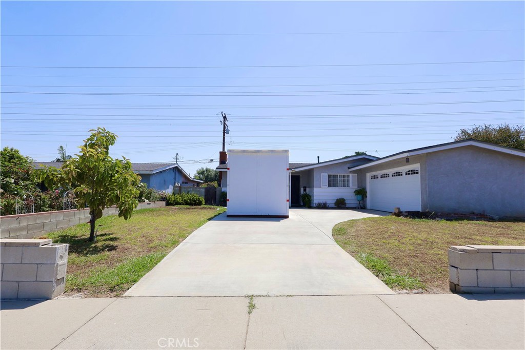 1546 Fieldgate Ave