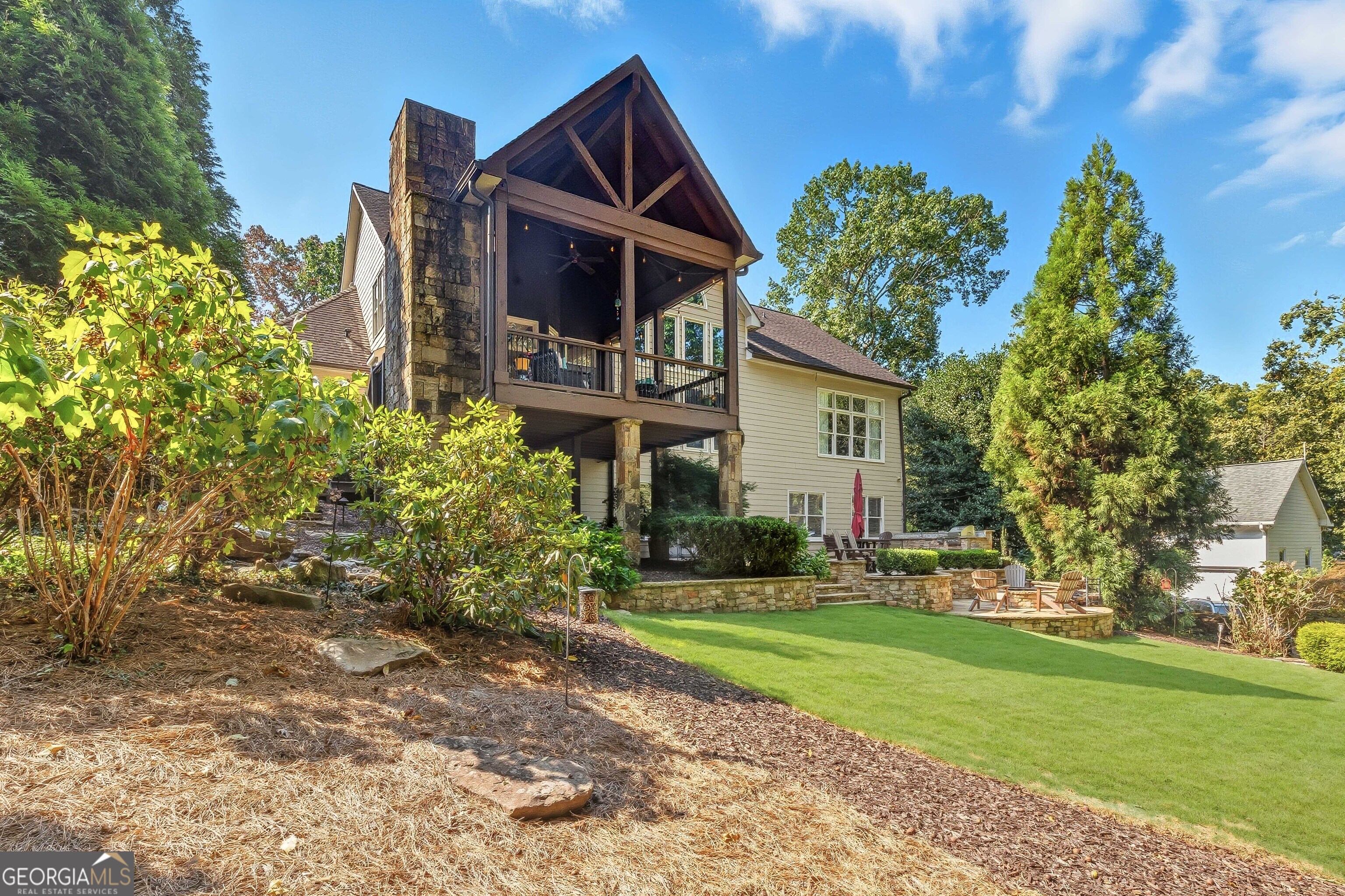 1553 Valley Reserve Court NW