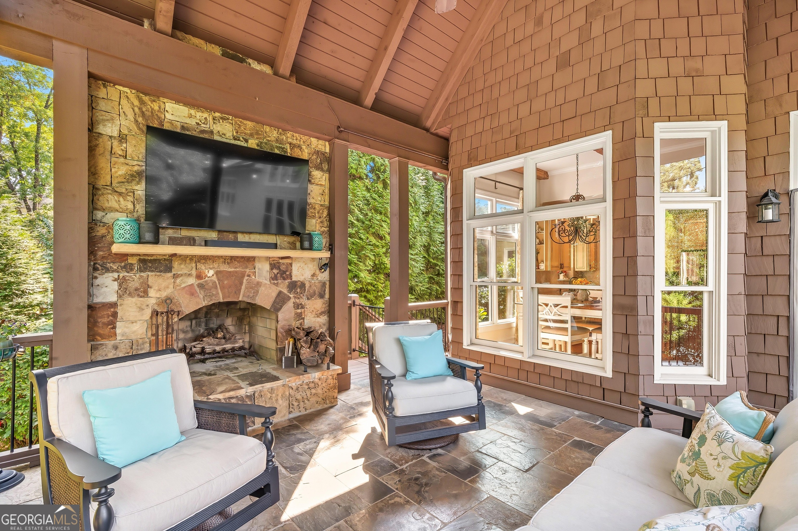 1553 Valley Reserve Court NW