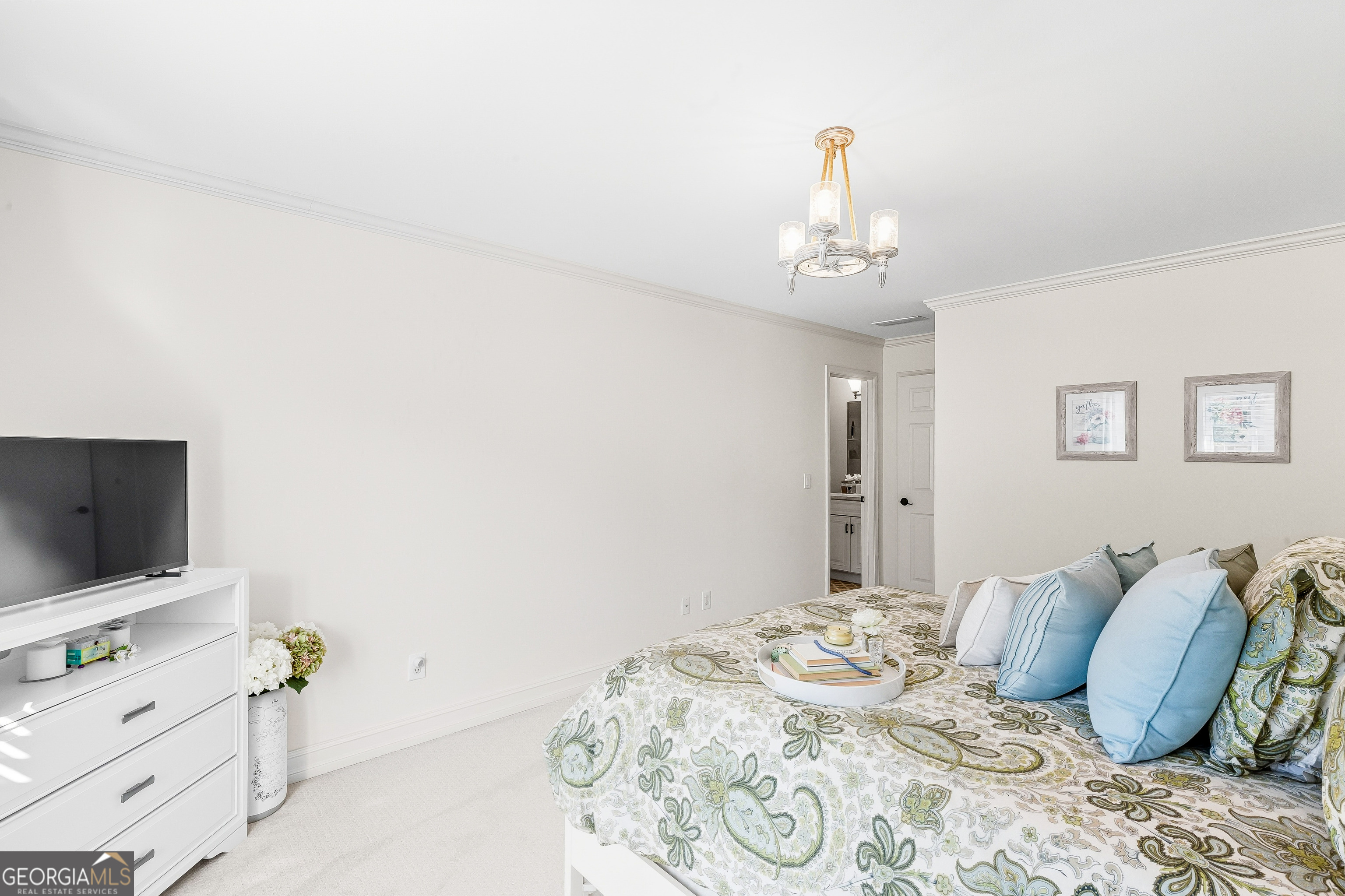 1553 Valley Reserve Court NW