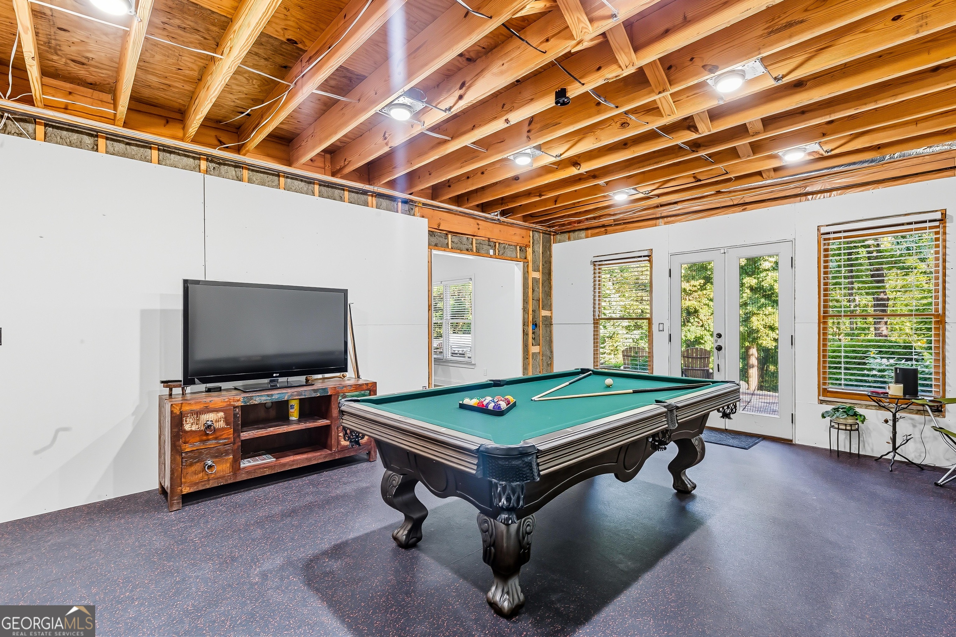 1553 Valley Reserve Court NW