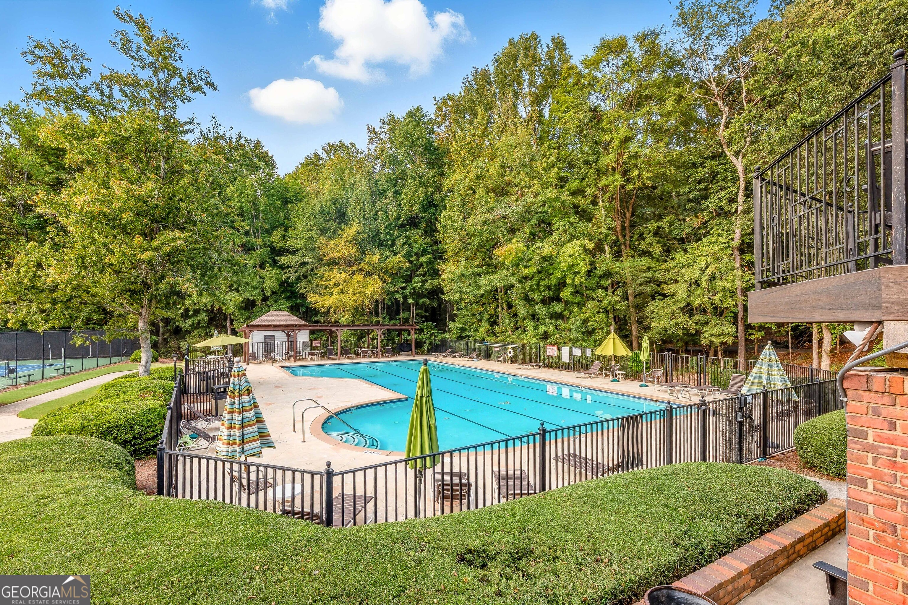 1553 Valley Reserve Court NW