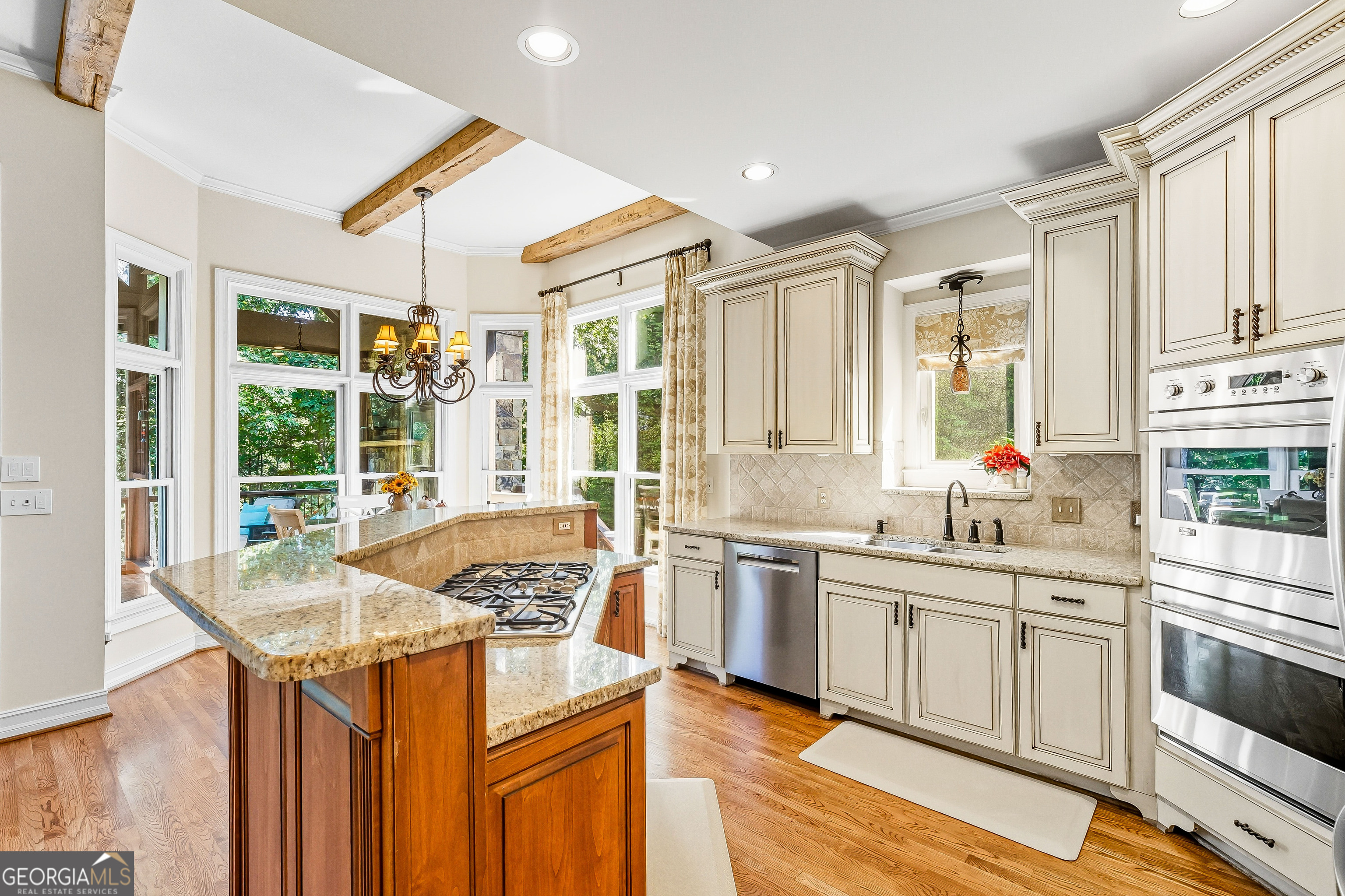 1553 Valley Reserve Court NW