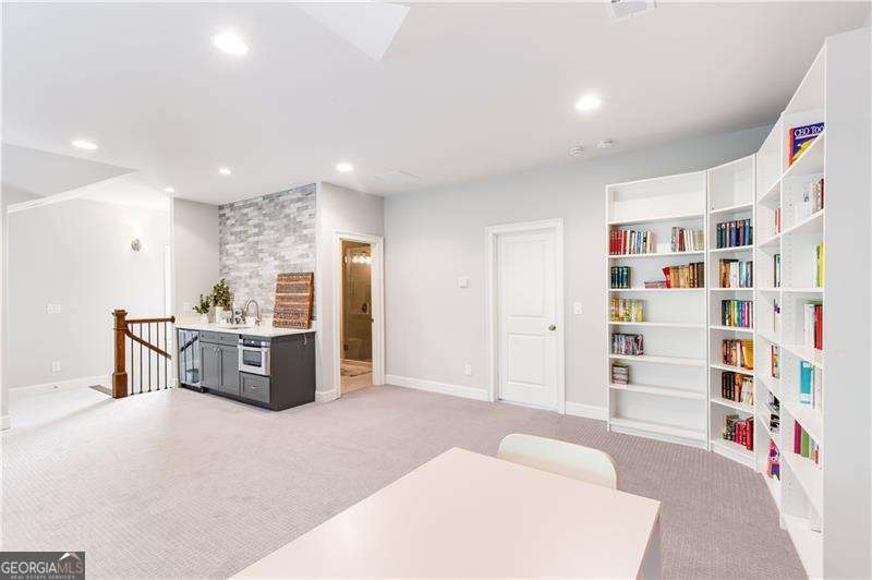 4448 Huffman Drive NE