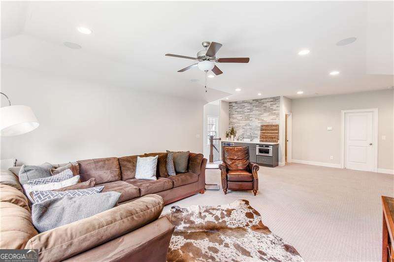 4448 Huffman Drive NE