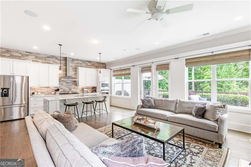 4448 Huffman Drive NE