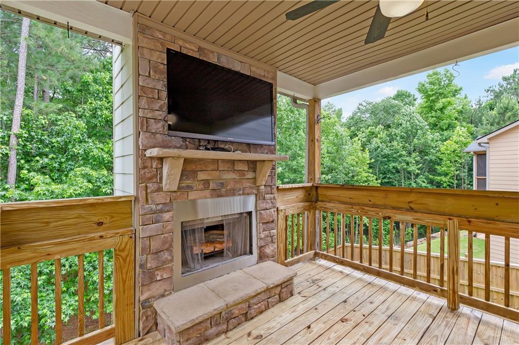 247 Ashbury Circle