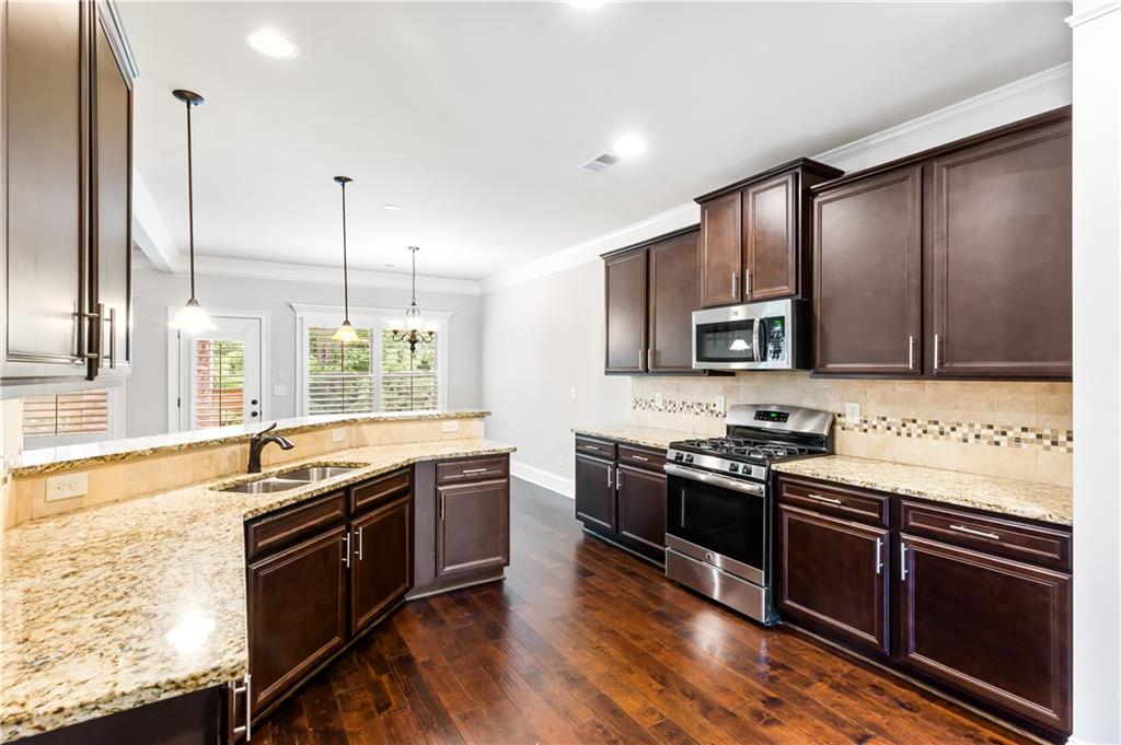 247 Ashbury Circle