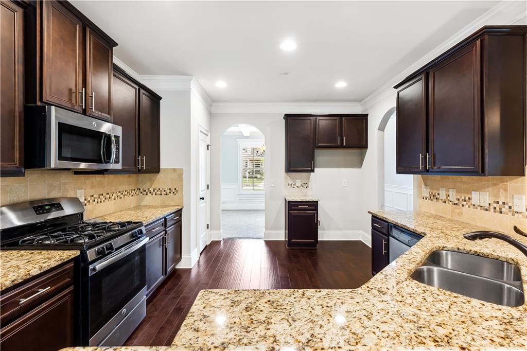 247 Ashbury Circle