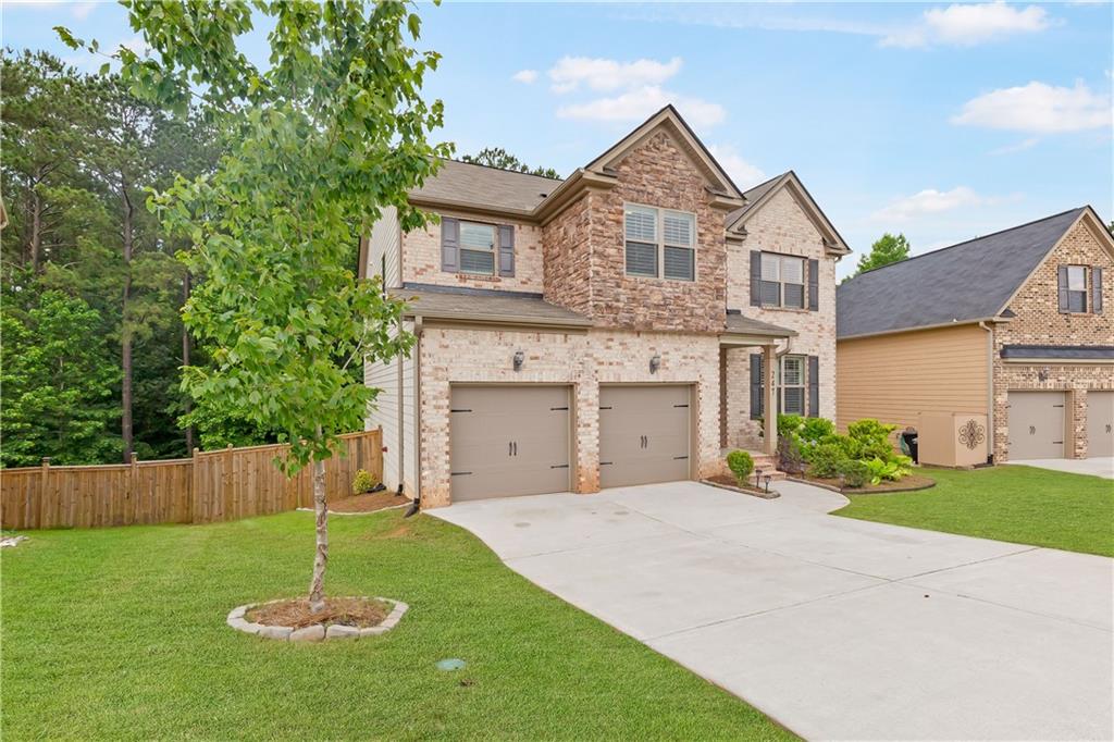 247 Ashbury Circle
