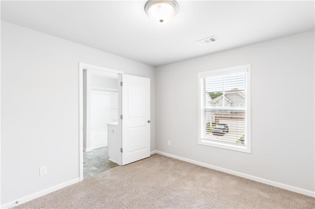 172 Woodhouse Circle