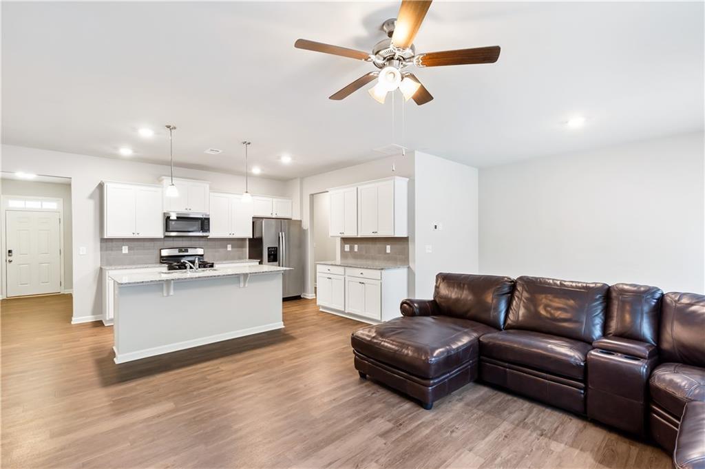172 Woodhouse Circle