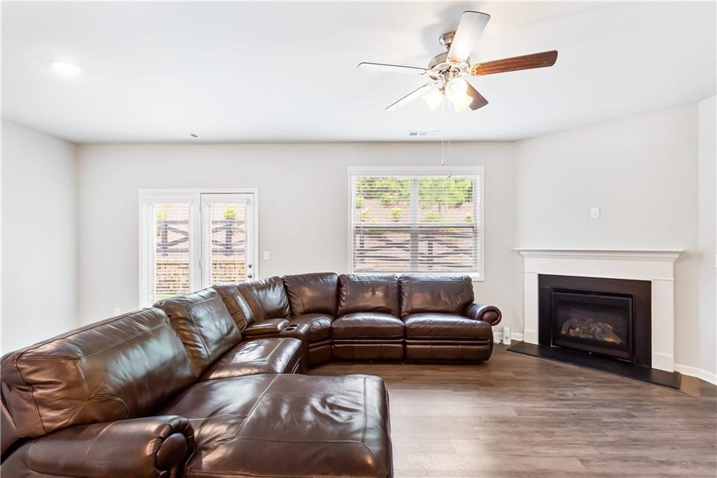 172 Woodhouse Circle