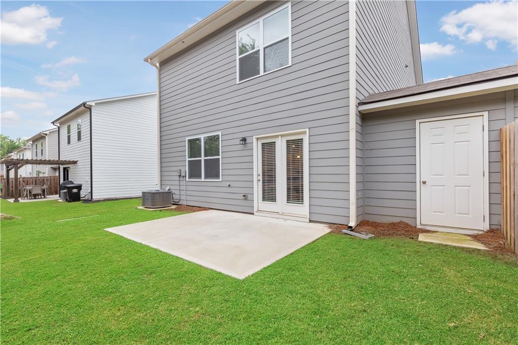172 Woodhouse Circle
