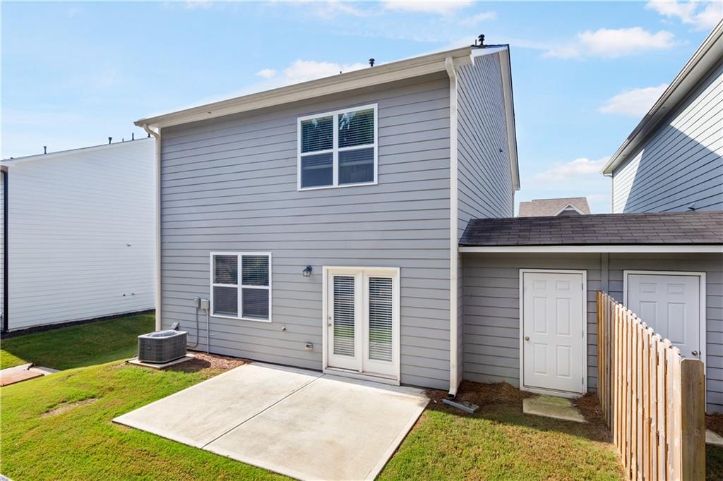 172 Woodhouse Circle